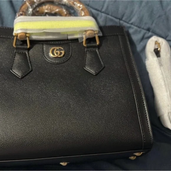 Gucci Elegant White Women's Bag - Picture 5 of 6